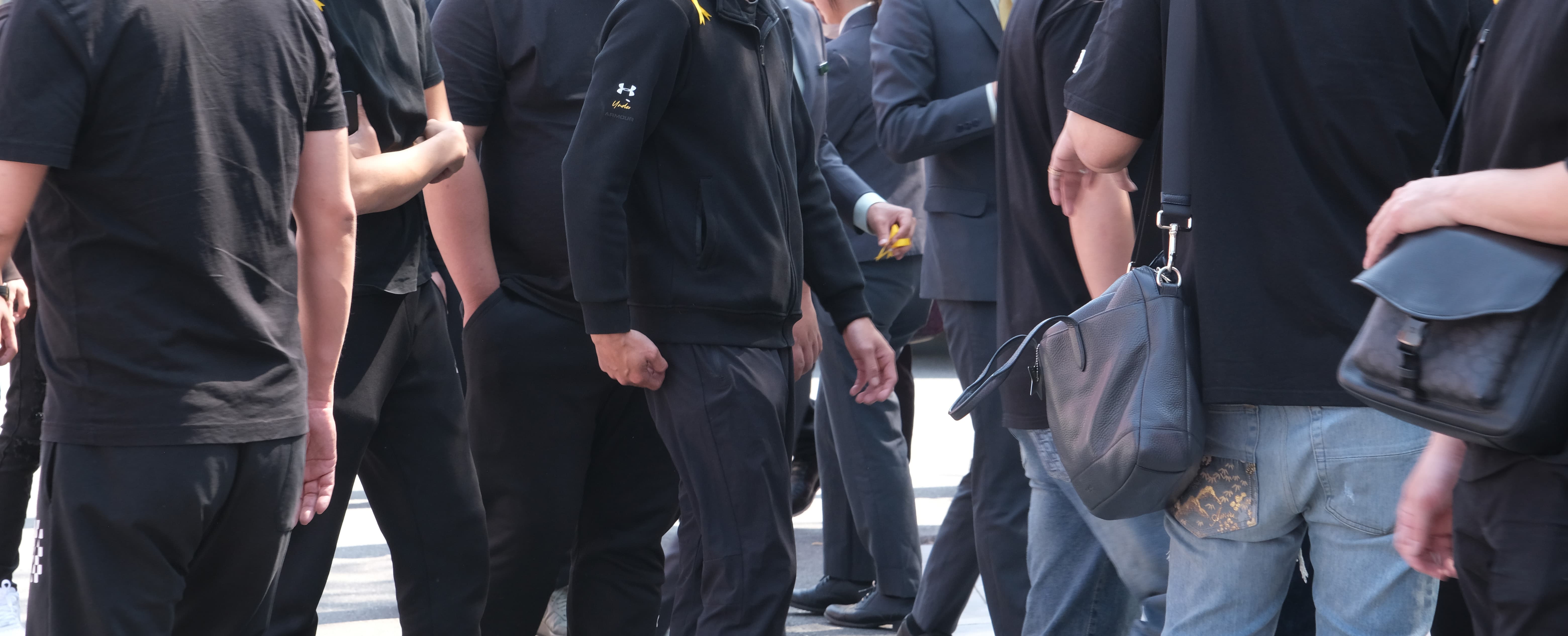 告別式服裝黑色示意圖