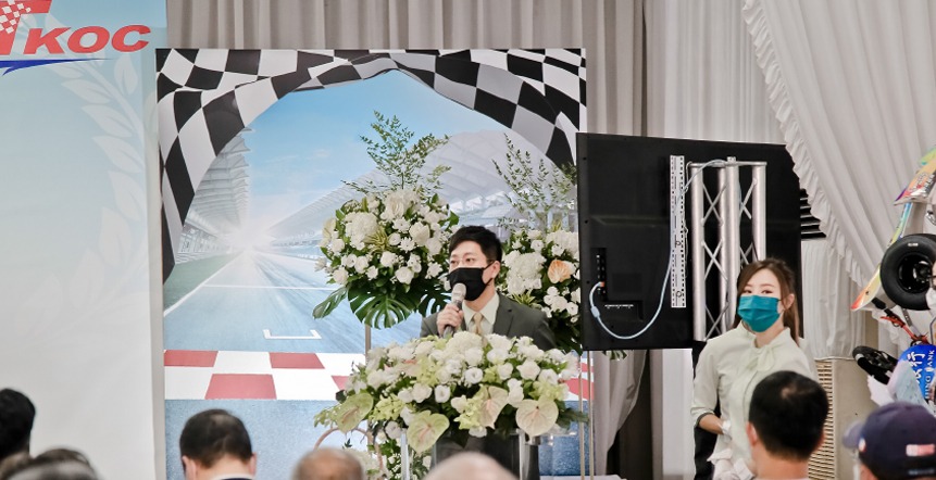 禮儀嚮導擔任現場告別式司儀