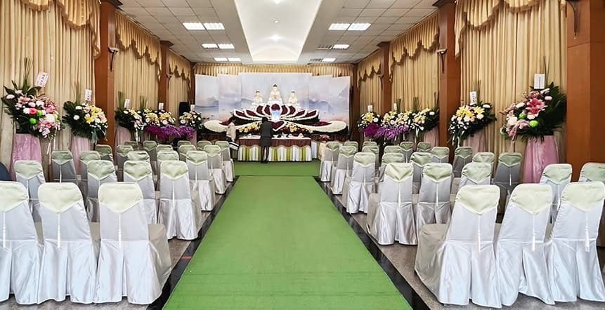 陽光禮儀位於九龍治喪園區的禮廳